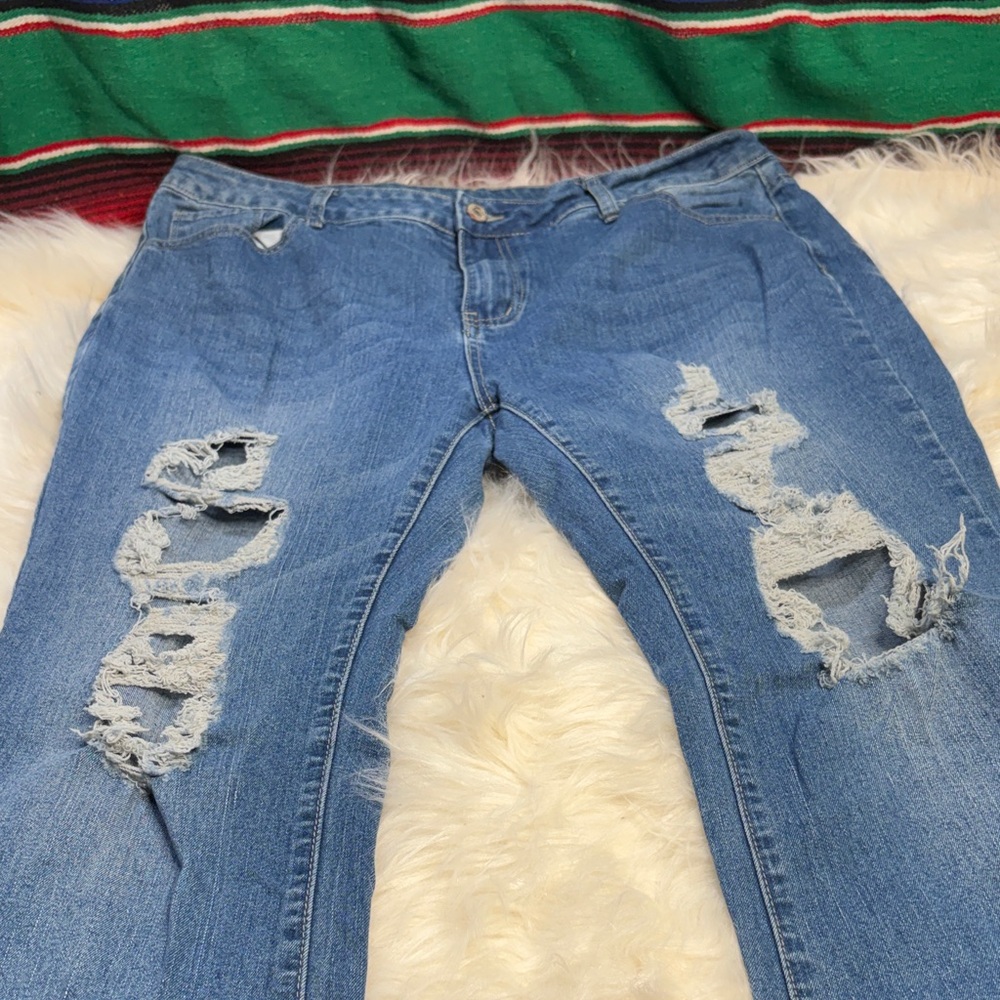 Casual Distressed Blue Boyfriend Jeans